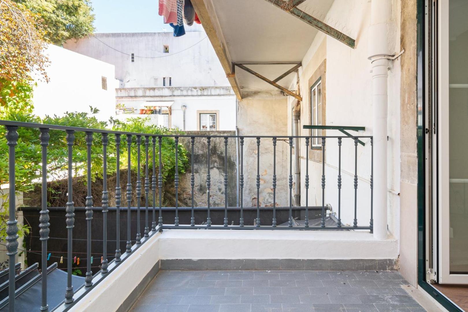 Guestready - Priorado - Yellow Suite Лиссабон Экстерьер фото